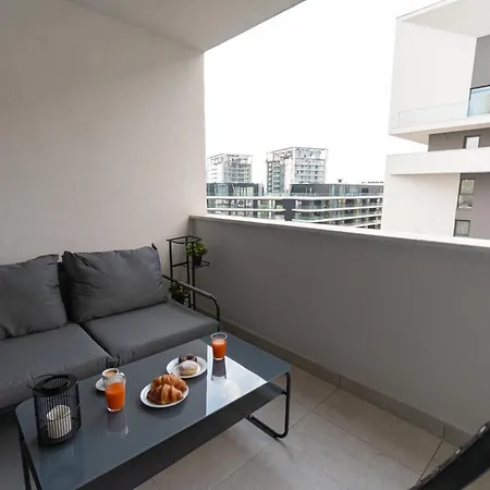 아파트 Pipera 부쿠레슈티